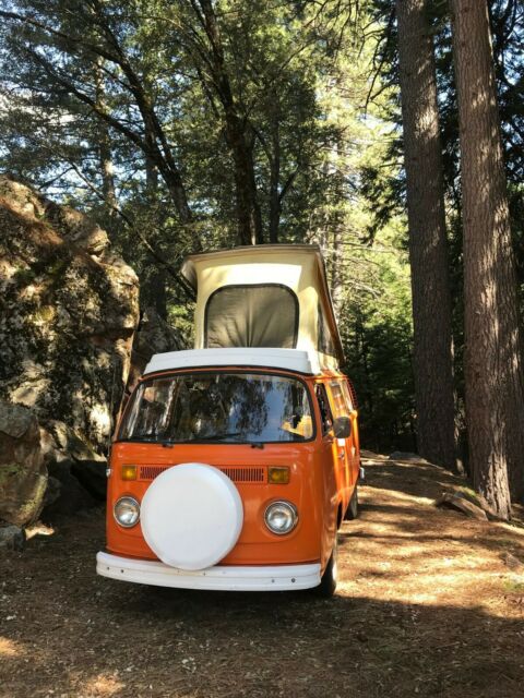 Volkswagen Bus/Vanagon 1975 image number 4