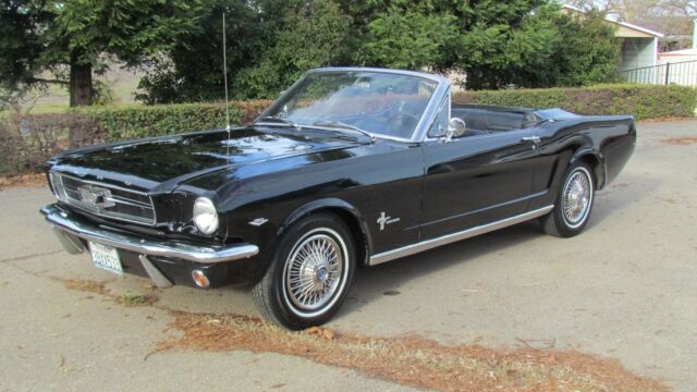 Ford Mustang 1965 image number 10