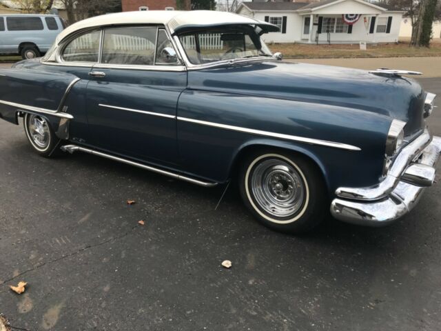 Oldsmobile Eighty-Eight 1953 image number 0