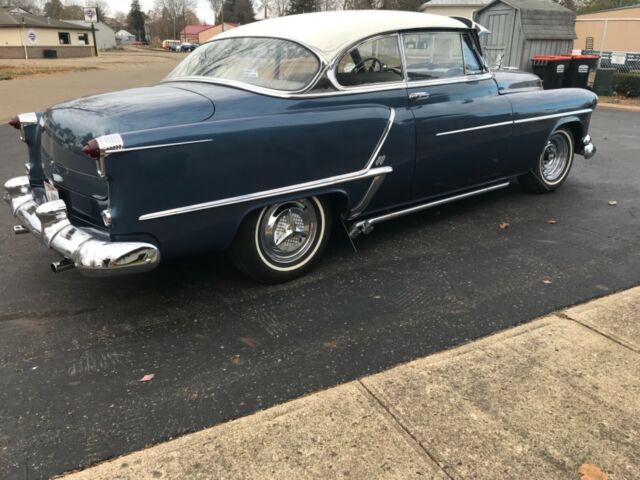 Oldsmobile Eighty-Eight 1953 image number 16