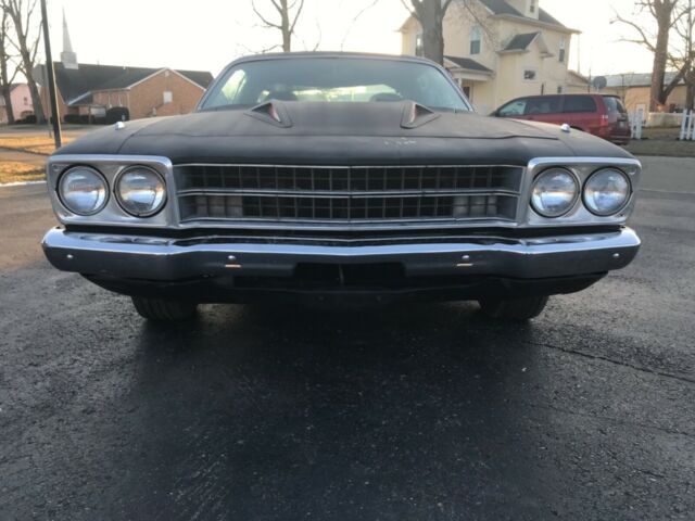 Plymouth Road Runner 1974 image number 1