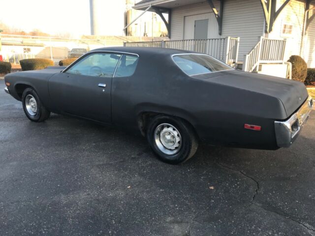 Plymouth Road Runner 1974 image number 23