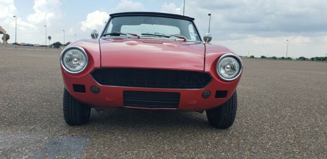 Fiat 124 Spider 1976 image number 16