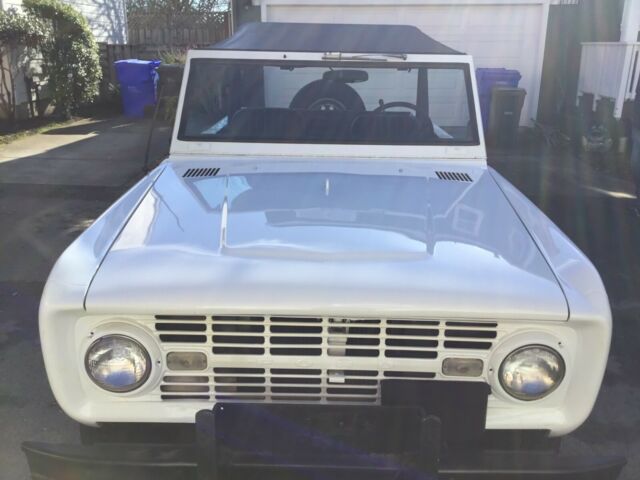 Ford Bronco 1966 image number 9