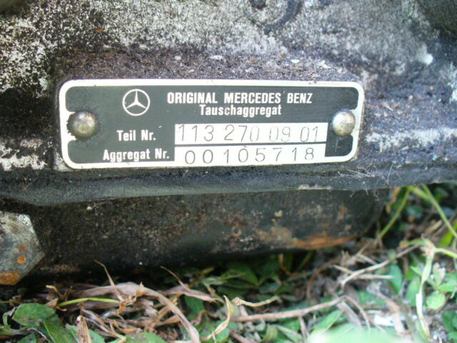 Mercedes-Benz 300-Series 1967 image number 32