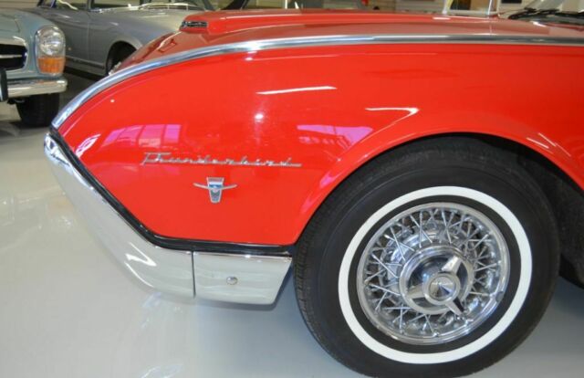 Ford Thunderbird 1962 image number 19