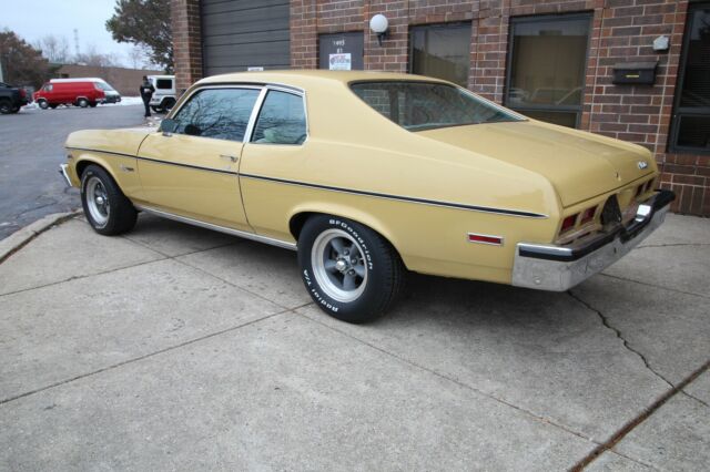 Chevrolet Nova 1973 image number 2