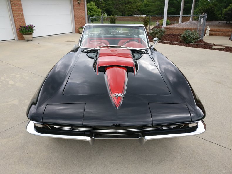 Chevrolet Corvette 1964 image number 29