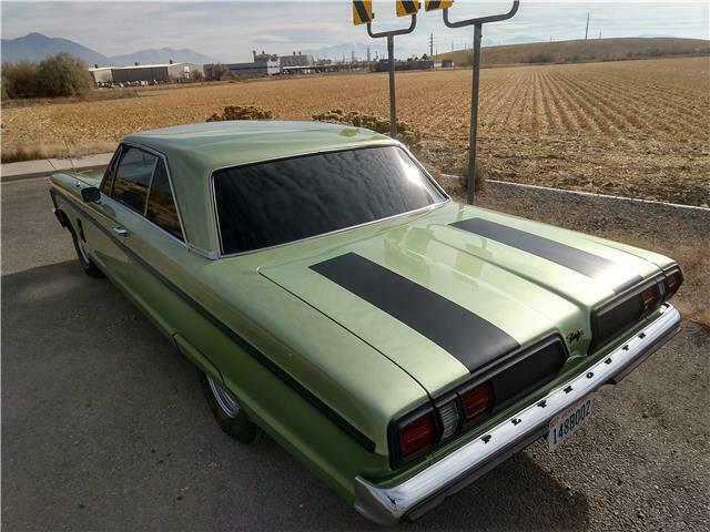 Plymouth Fury 1966 image number 28