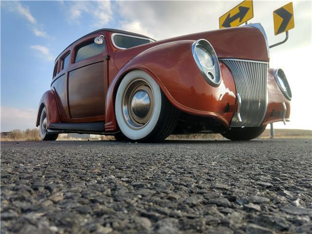 Ford Custom Woodie Tribute 1939 image number 1