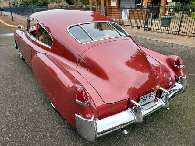 Cadillac Two Door Coupe 1949 image number 19