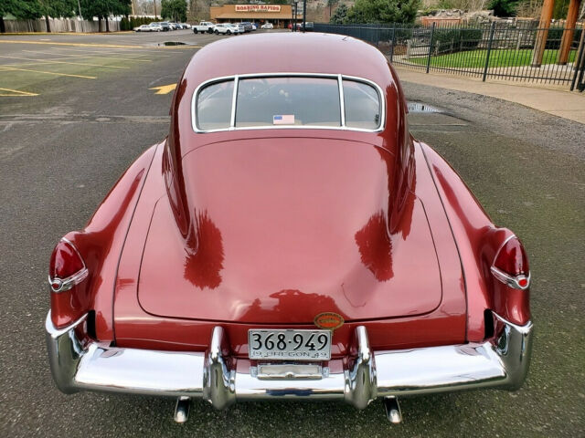 Cadillac Two Door Coupe 1949 image number 20