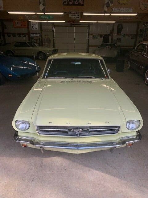 Ford Mustang 1965 image number 1