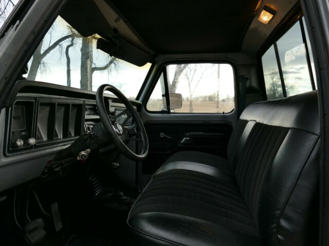 Ford F-150 1977 image number 18