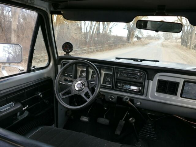 Ford F-150 1977 image number 19