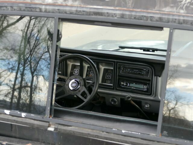 Ford F-150 1977 image number 21