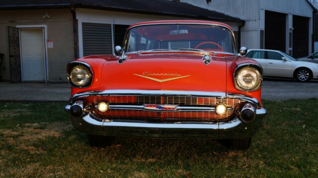 Chevrolet Bel Air/150/210 1957 image number 1