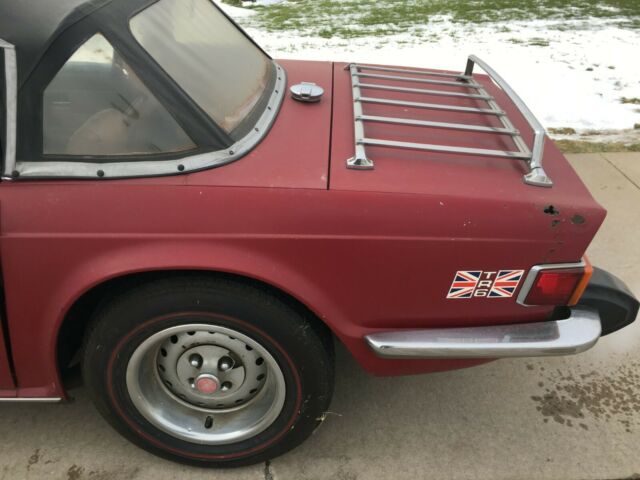 Triumph TR-6 1975 image number 25