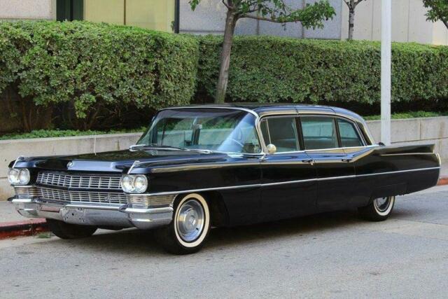 Cadillac Fleetwood 1964 image number 0