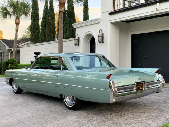 Cadillac DeVille 1964 image number 29