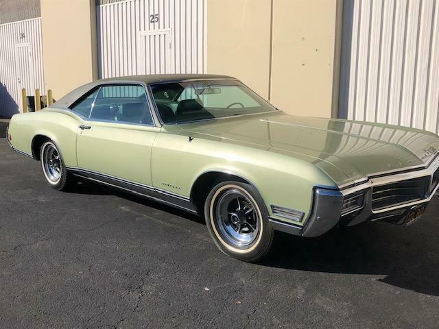 Buick Riviera 1969 image number 0