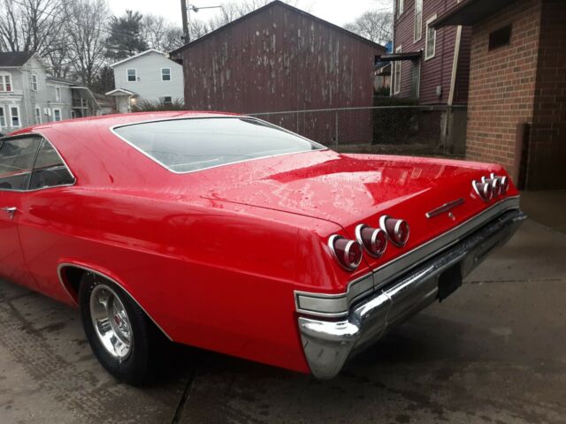 Chevrolet Impala 1965 image number 11