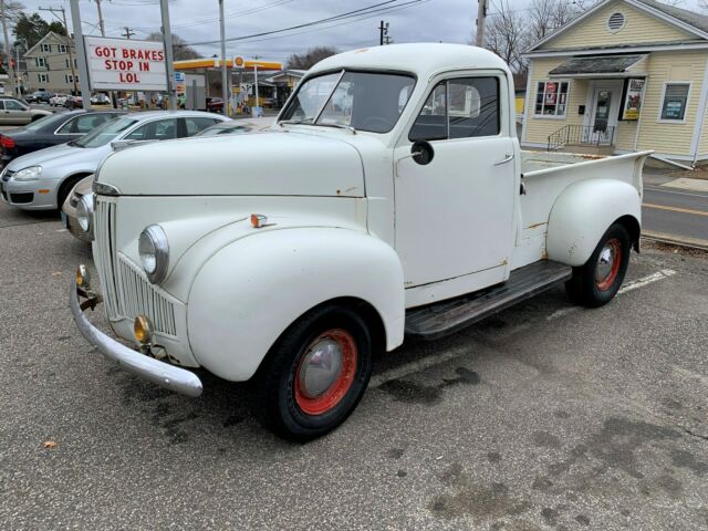 Studebaker M5 1947 image number 8