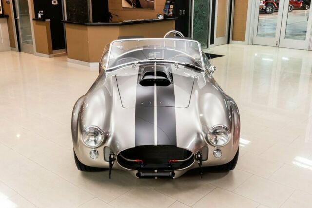 Shelby Cobra 1965 image number 30