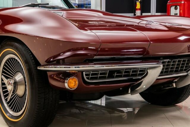 Chevrolet Corvette 1966 image number 18