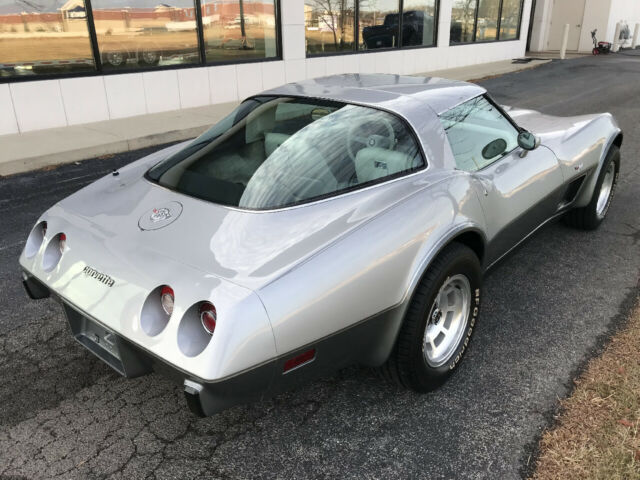 Chevrolet Corvette 1978 image number 27