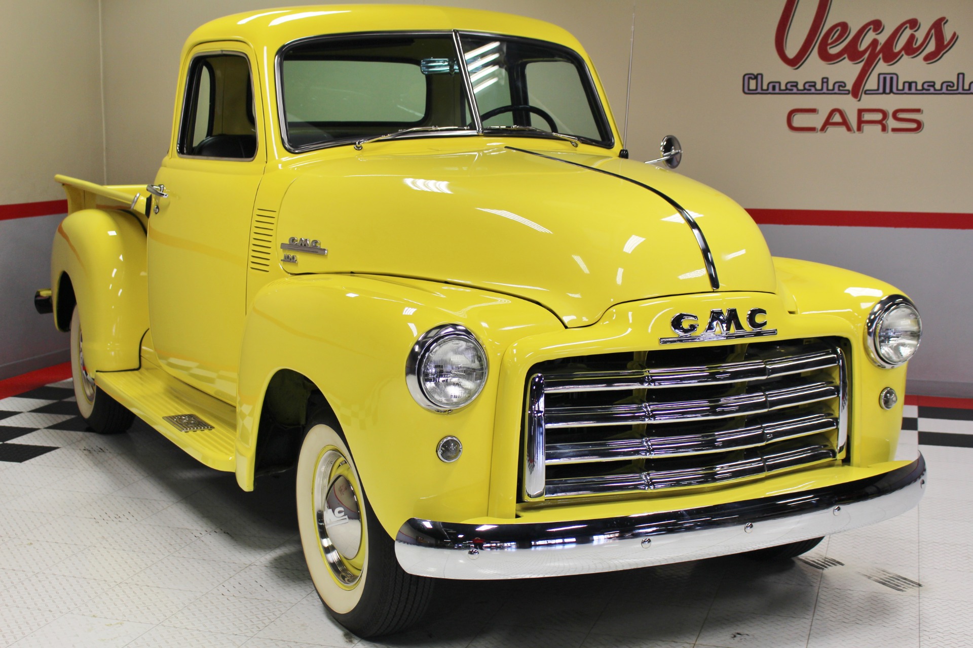 GMC 3100 Pickup 1949 image number 2