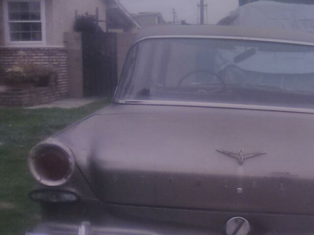 Studebaker Cruiser 1962 image number 0