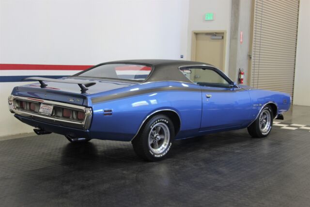 Dodge Charger 1971 image number 28