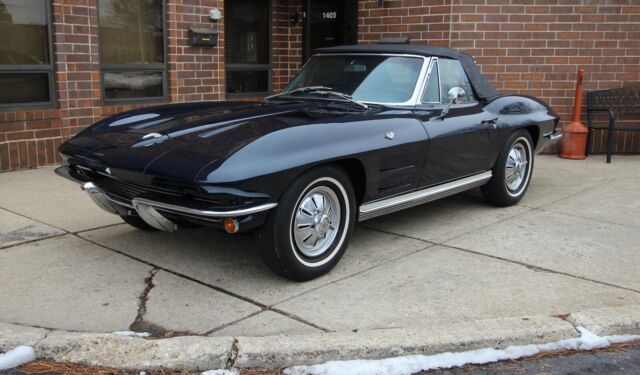 Chevrolet Corvette 1964 image number 23