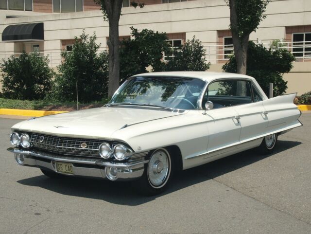 Cadillac Fleetwood 1961 image number 0