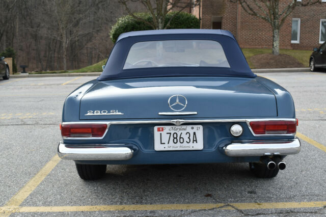 Mercedes-Benz SL-Class 1969 image number 2