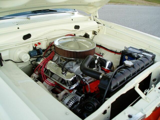 Plymouth Valiant 1966 image number 2