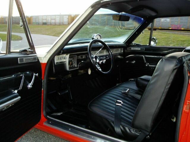 Plymouth Valiant 1966 image number 3