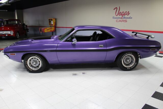 Dodge Challenger 1970 image number 32