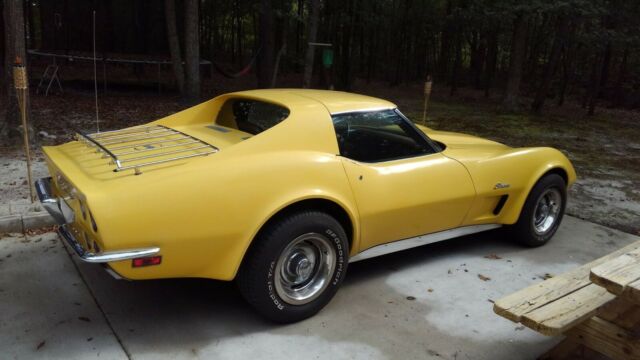 Chevrolet Corvette 1973 image number 28