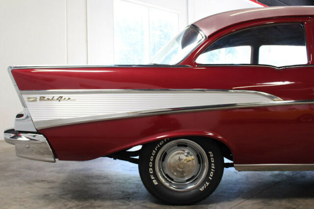 Chevrolet Bel Air/150/210 1957 image number 21