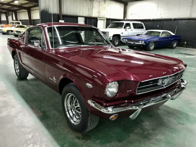 Ford Mustang 1965 image number 30