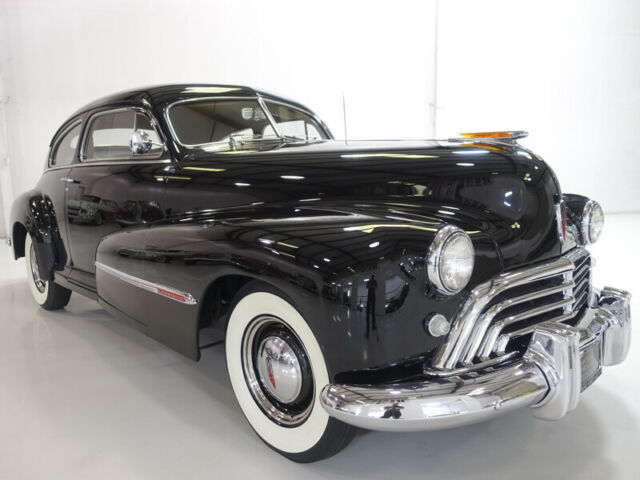 Oldsmobile Series 66 1947 image number 2