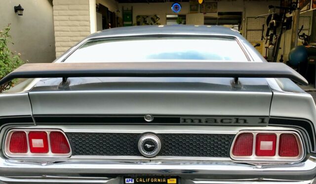 Ford Mustang 1973 image number 2