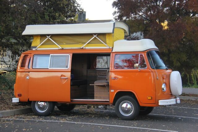 Volkswagen Bus/Vanagon 1979 image number 0