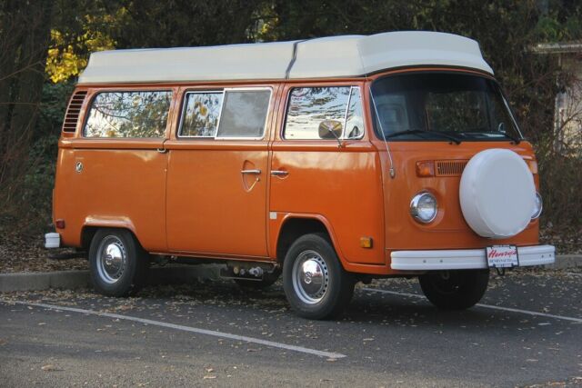 Volkswagen Bus/Vanagon 1979 image number 1