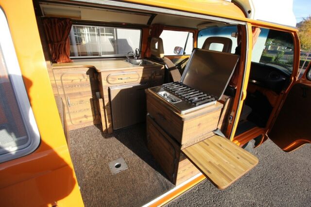 Volkswagen Bus/Vanagon 1979 image number 19