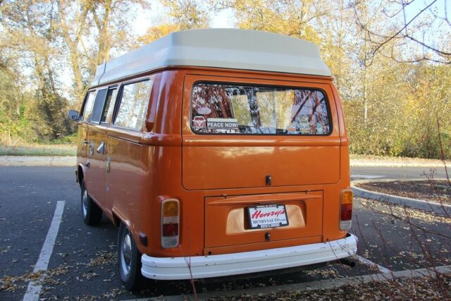 Volkswagen Bus/Vanagon 1979 image number 27