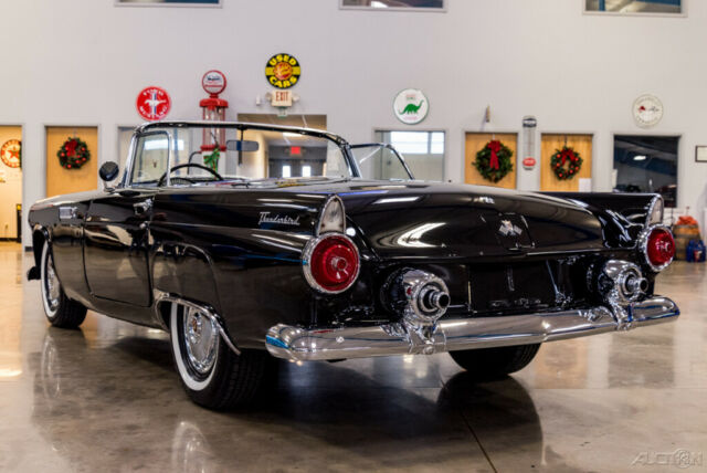 Ford Thunderbird 1955 image number 30