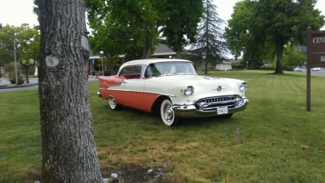 Oldsmobile Eighty-Eight 1955 image number 2